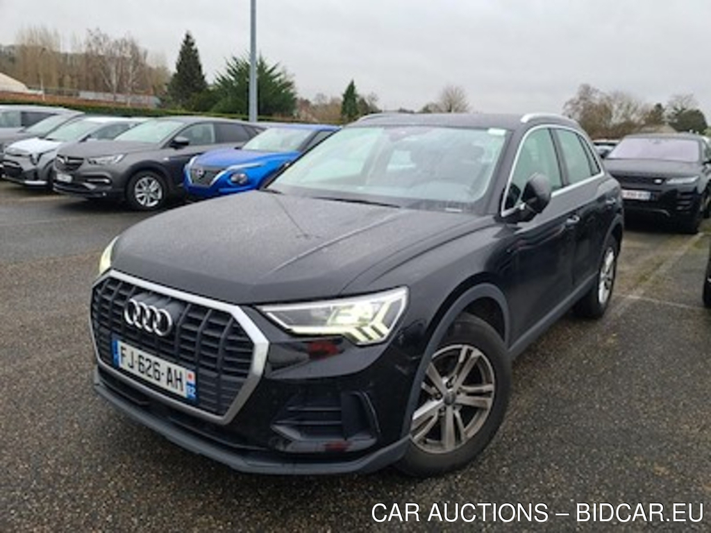 Audi Q3 Q3 2.0 TDI 150ch Business line S tronic 7