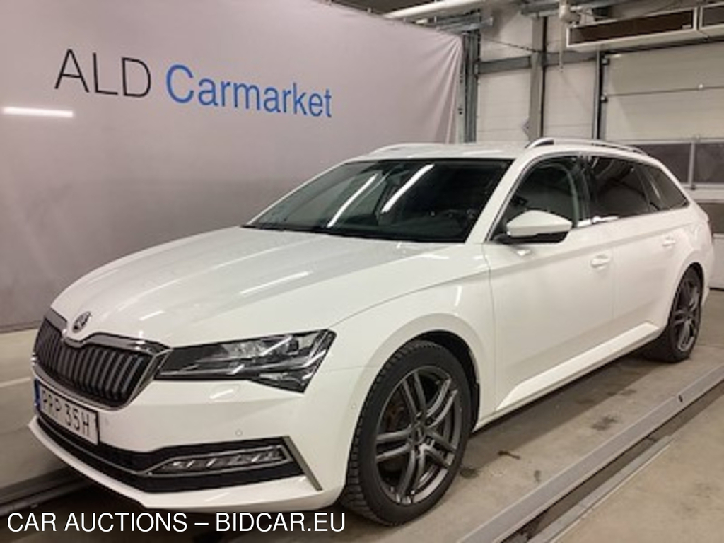 Skoda Superb IV 1.4 plug-in Business, Style, Navi, B-Kamera, Skinn, Auto