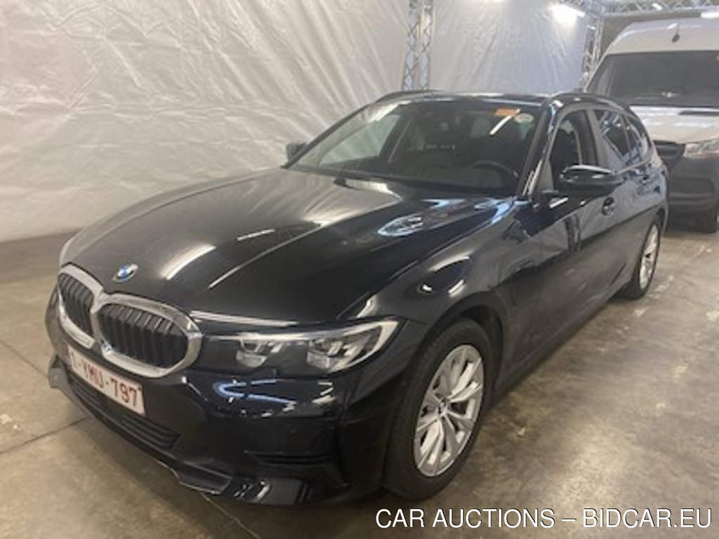 BMW 3 touring - 2019 330eA PHEV Travel Business Plus