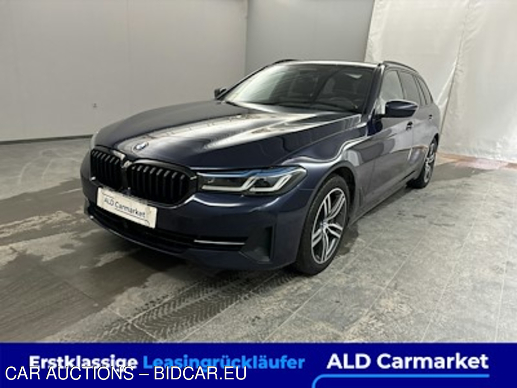 BMW 5er BMW 530d xDrive Touring Aut. Kombi, 5-turig, Automatik, 8-Gang