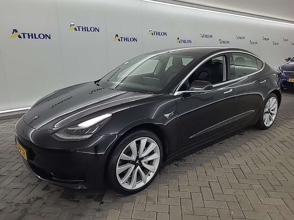 Tesla Model 3 STANDARD RANGE PLUS RWD 4D 211KW, 2019