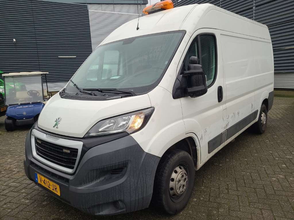 Peugeot Boxer gb 333 L2H2 130 BLUEHDI PREM 4D 96KW, 2017