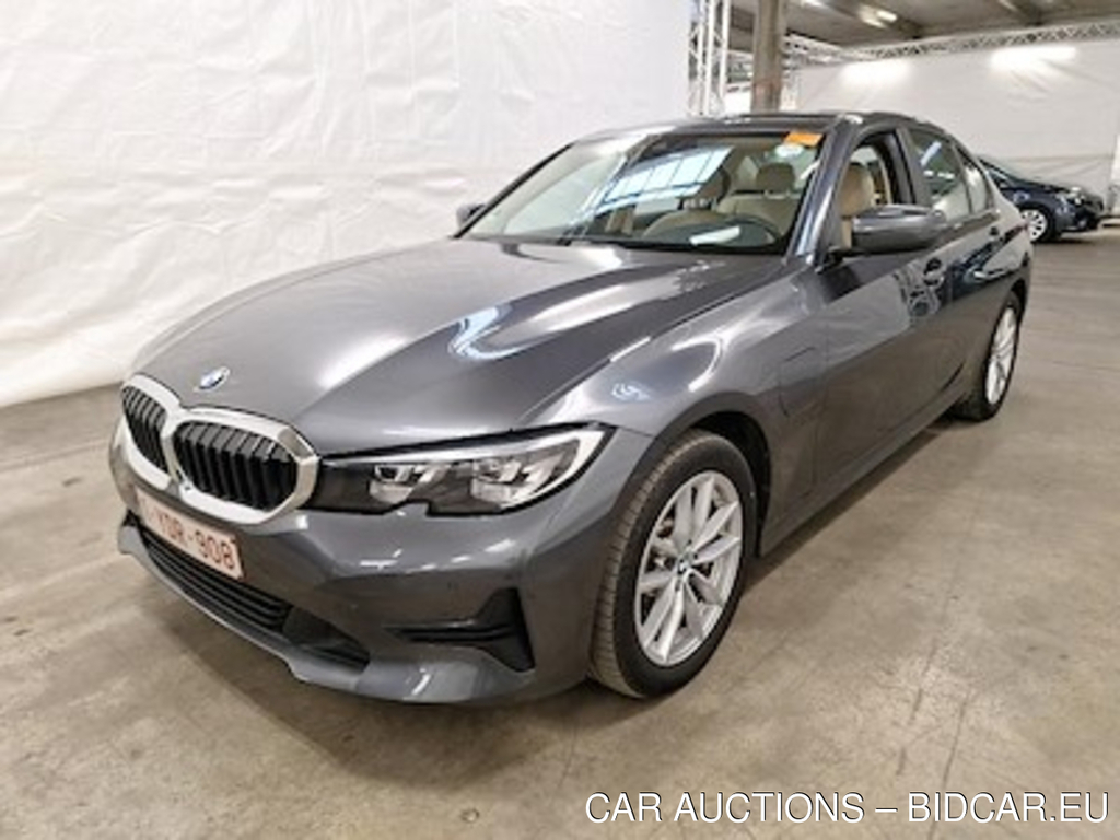 BMW 3 - 2019 330eA PHEV Business Plus