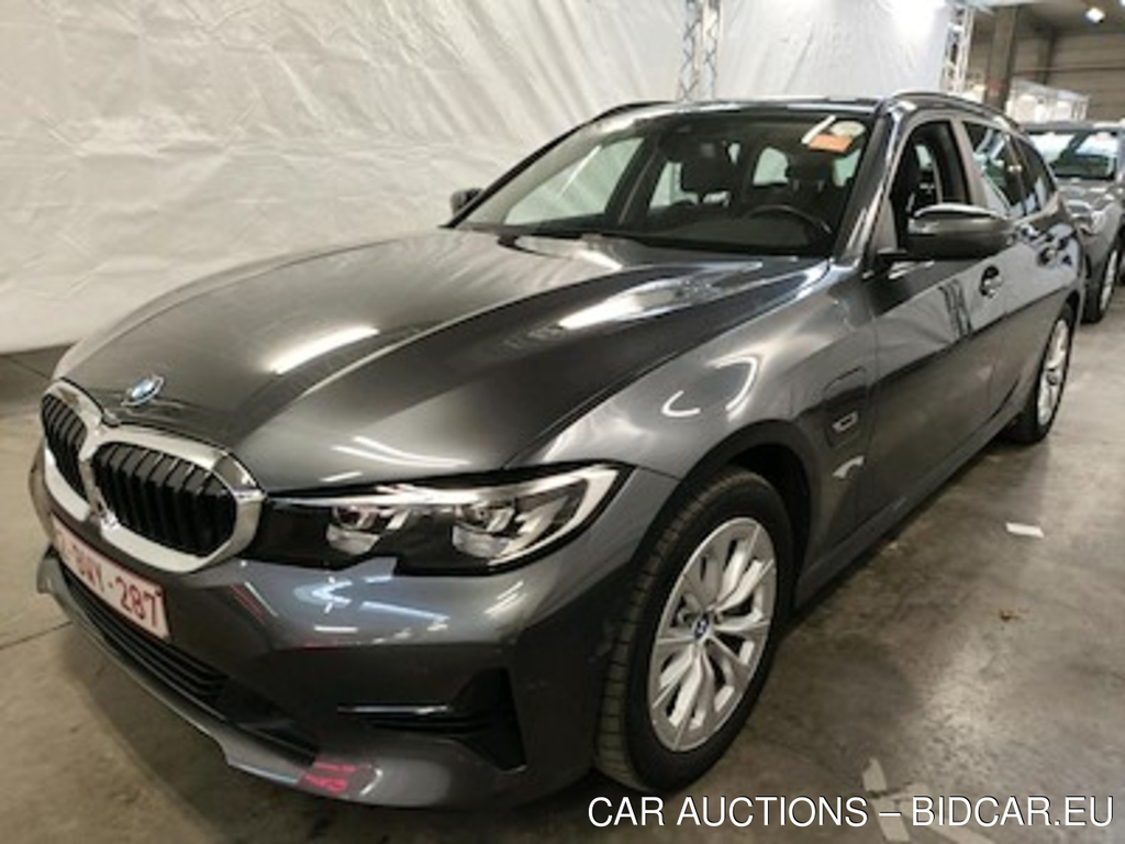 BMW 3 series touring 2.0 330E (215KW) TOURING Business Plus Mirror