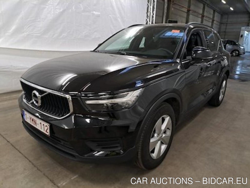 Volvo XC40 1.5 T2 MOMENTUM CORE Park Assist Sensus Navigation