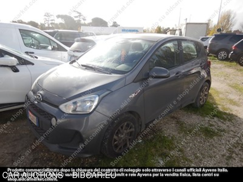 Hyundai i10 1.0 mpi login hatchback -