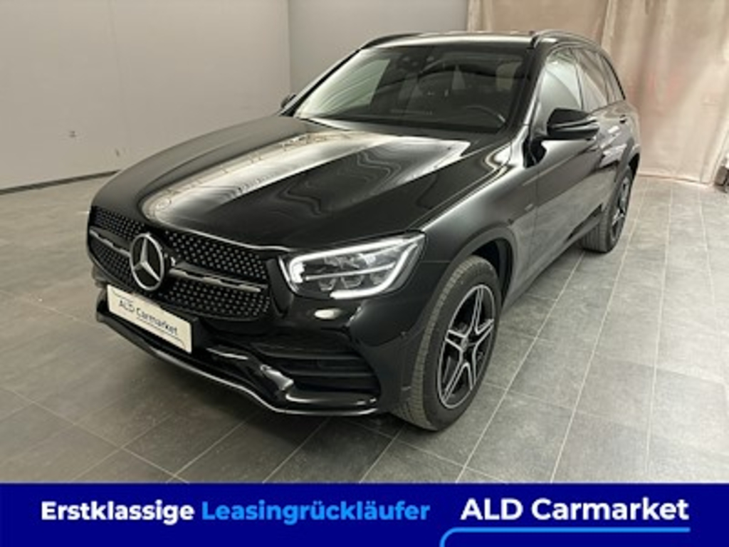 Mercedes-Benz GLC 300 e 4Matic 9G-TRONIC AMG Line Geschlossen, 5-turig, Automatik, 9-Gang