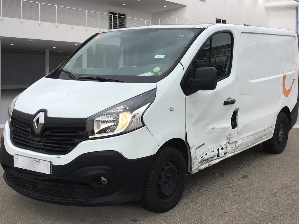 Renault Trafic fourgon L1H1 1200 KG DCI 125 ENERGY E6 GRAND CONFORT, 2017