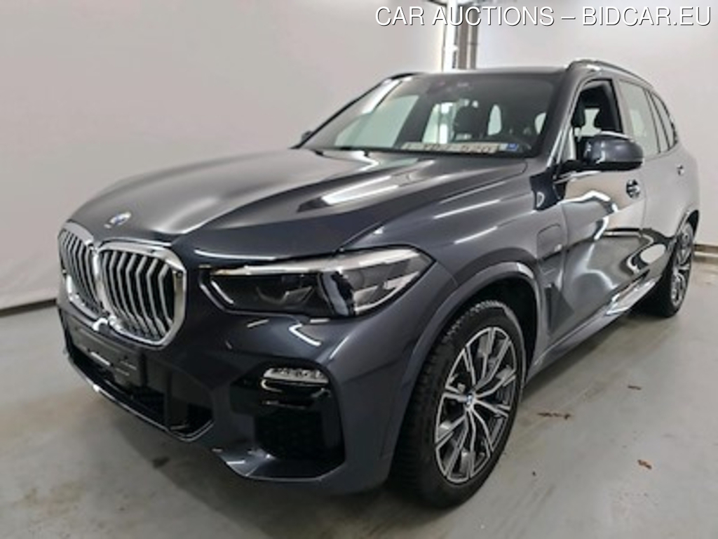 BMW X5 - 2018 3.0A xDrive45e PHEV Driving Assistant Kit M Sport