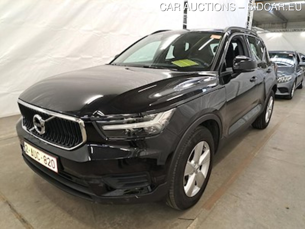 Volvo XC40 1.5 T2 MOMENTUM CORE