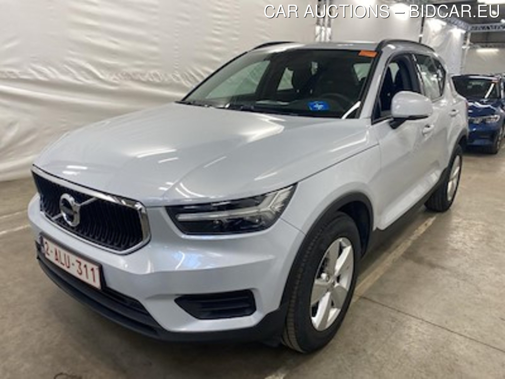 Volvo XC40 1.5 T2 MOMENTUM CORE