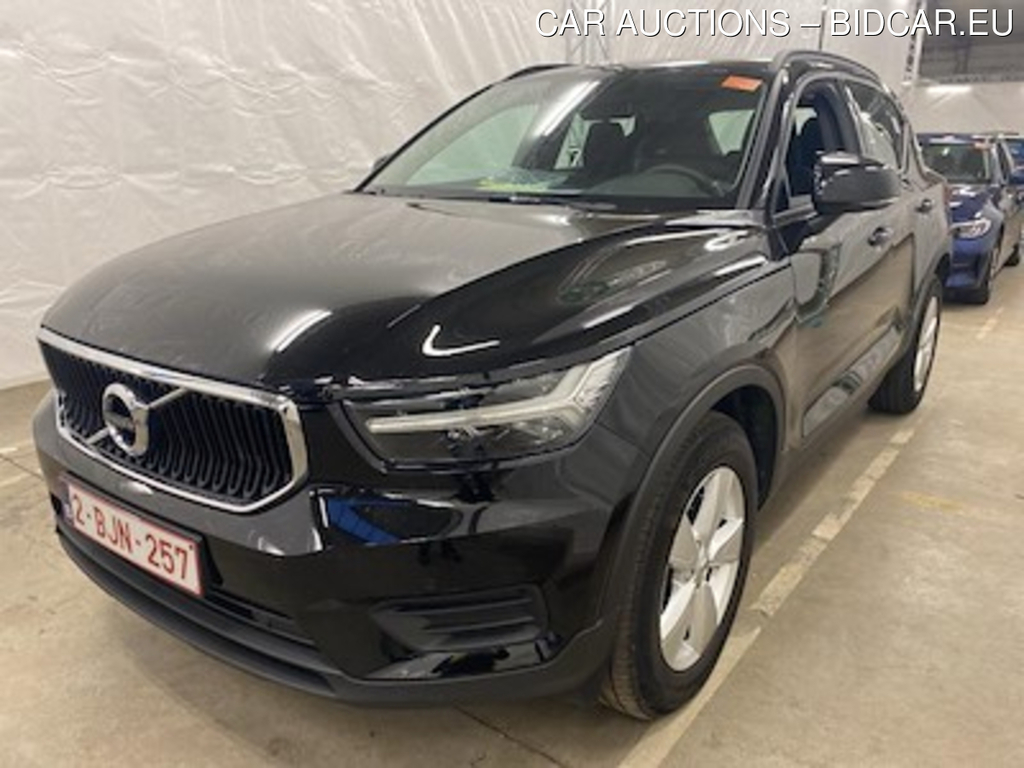 Volvo XC40 1.5 T2 MOMENTUM CORE AUTO Sensus Navigation Park Assist