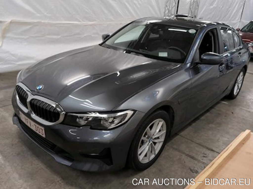 BMW 3 - 2019 330eA PHEV Business Plus