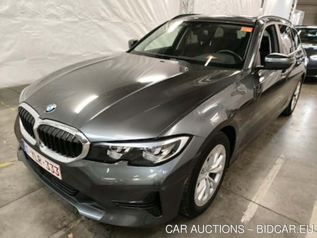 BMW 3-serie 2.0 318DA (100KW) TOURING Model Advantage Business