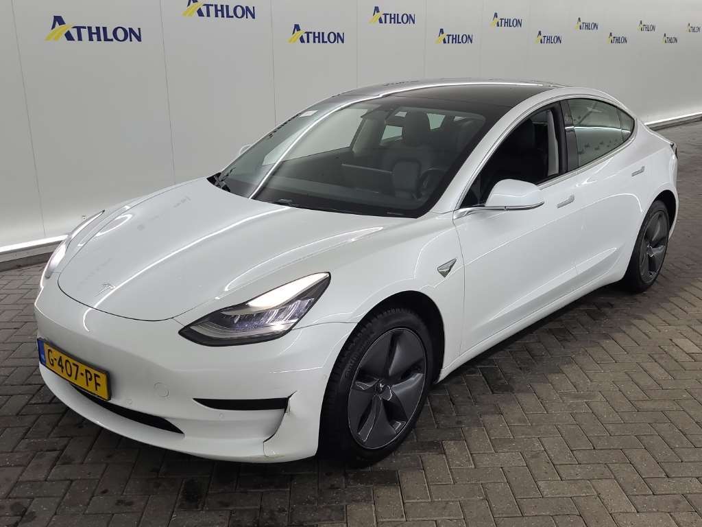 Tesla Model 3 STANDARD RANGE PLUS RWD 4D 225KW, 2019