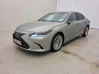 Lexus ES 300h Privilege Line 2.5i 218pk/cv 4p e-CVT, 2021