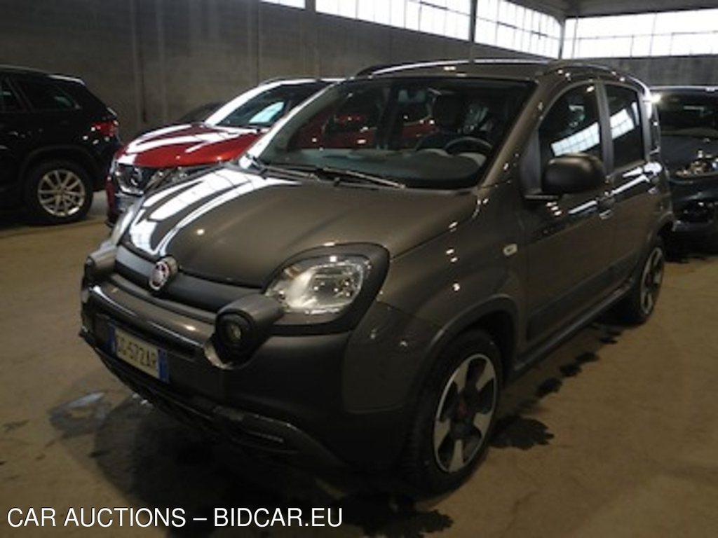 Fiat Panda PC 1.0 70cv S&amp;s Hybrid City Cross