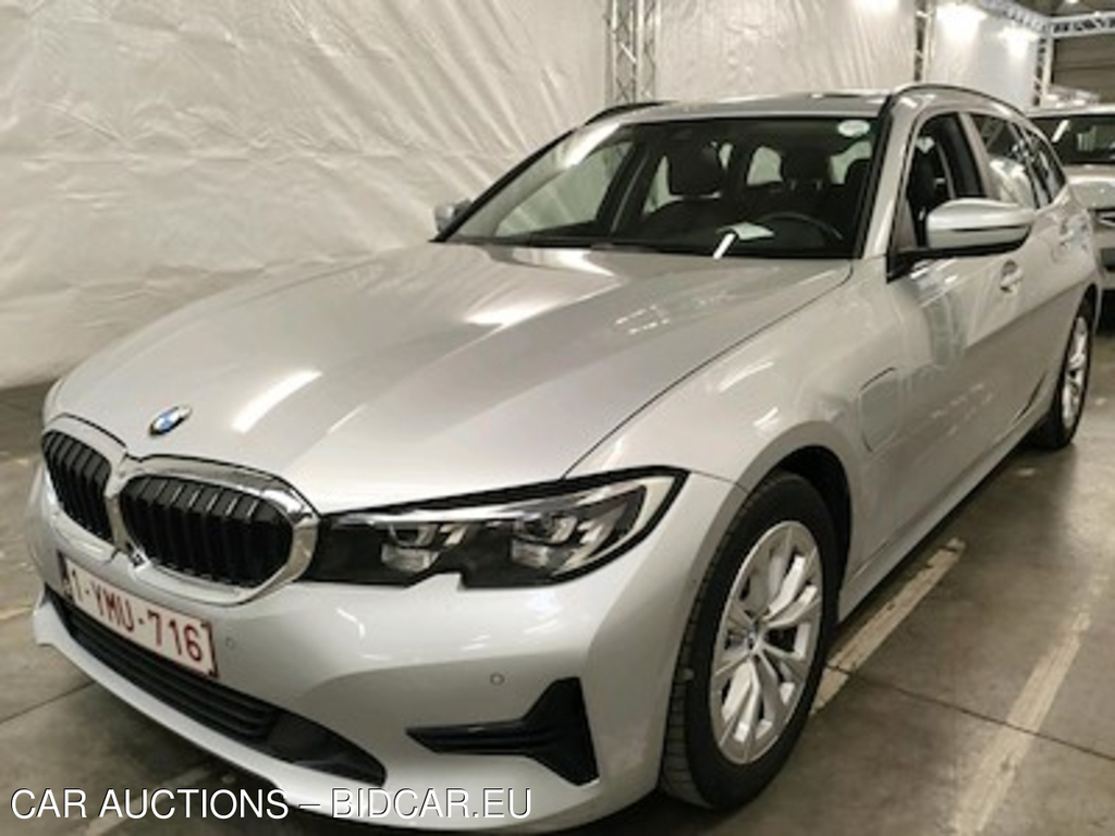 BMW 3 touring - 2019 330eA PHEV Business Plus