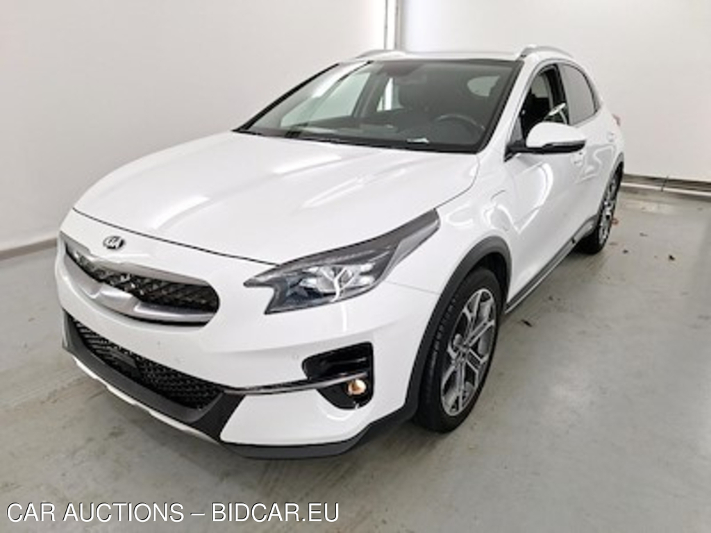 Kia XCEED 1.6 GDI PHEV DCT SENSE ADAS 18 alloy wheels Leather Navigation