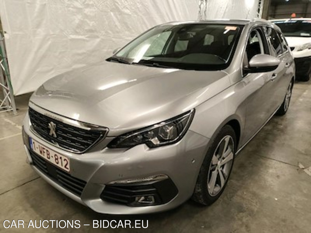 Peugeot 308 1.2 PURETECH 96KW S-S ALLURE Driver Assist II + LED &amp; Style