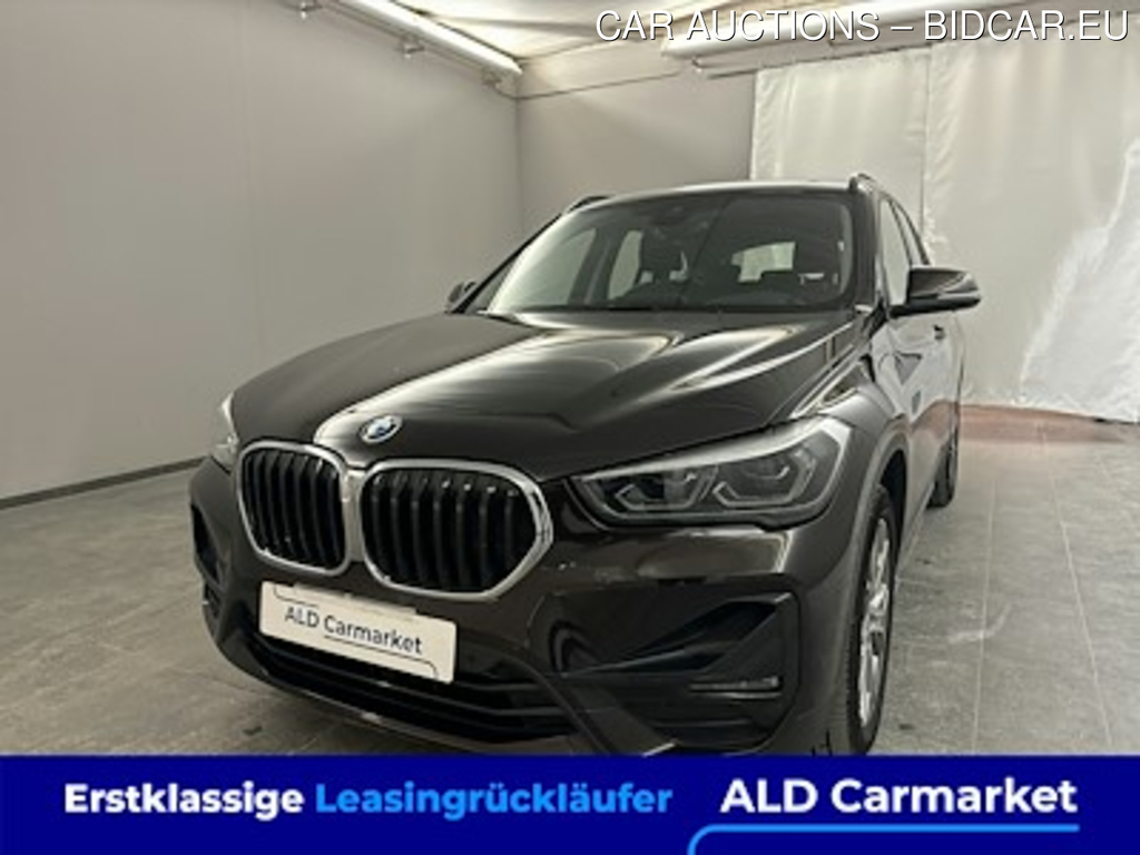 BMW X1 xDrive25e Sport Line Geschlossen, 5-turig, Automatik, 6-Gang