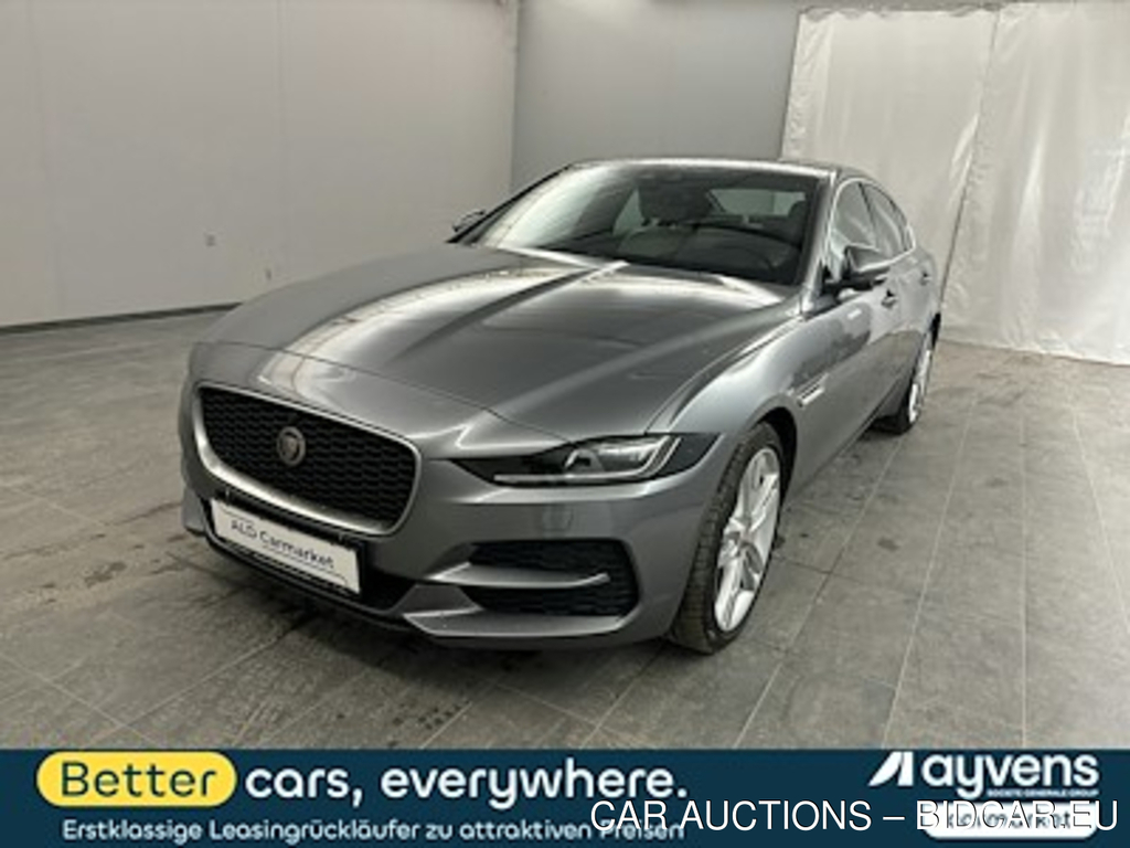 Jaguar XE P300 AWD Aut. HSE Limousine, 4-turig, Automatik, 8-Gang