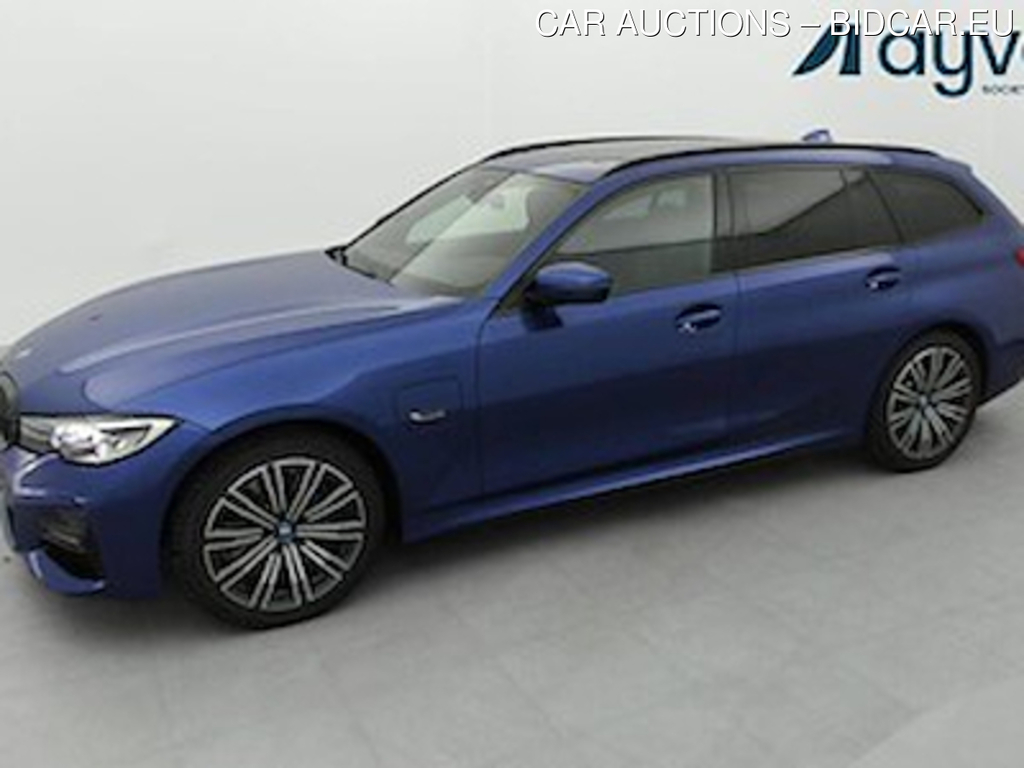 BMW 330e touring 184CV MODEL M SPORT NAVI