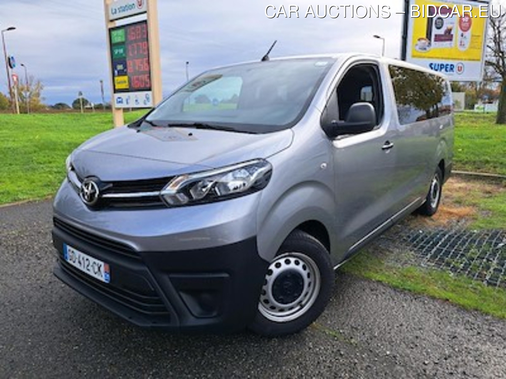 Toyota PROACE PROACE Combi Long 1.5 120 D-4D Dynamic RC21