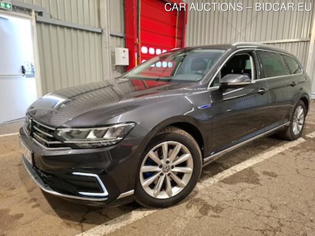 Volkswagen Passat SW Passat SW 1.4 TSI 218ch Hybride Rechargeable GTE DSG6 8cv