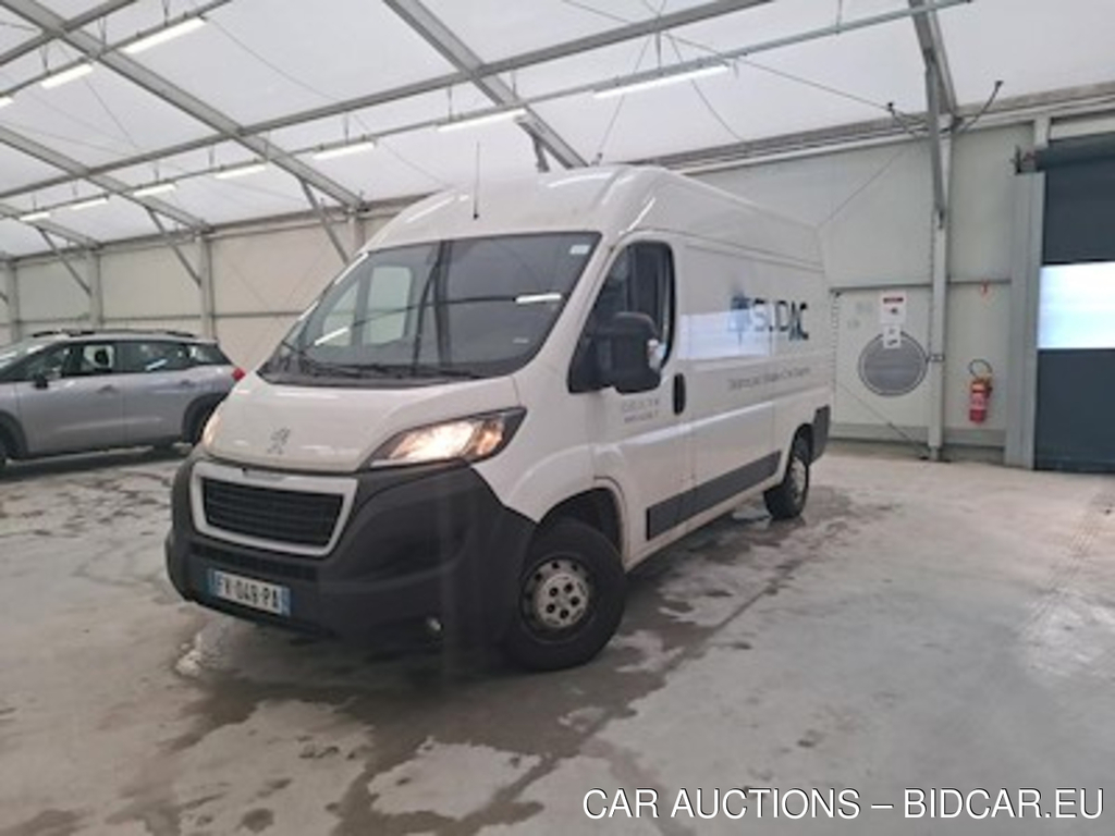 Peugeot BOXER Boxer Fg 335 L2H2 2.2 BlueHDi S&amp;S 140ch Asphalt