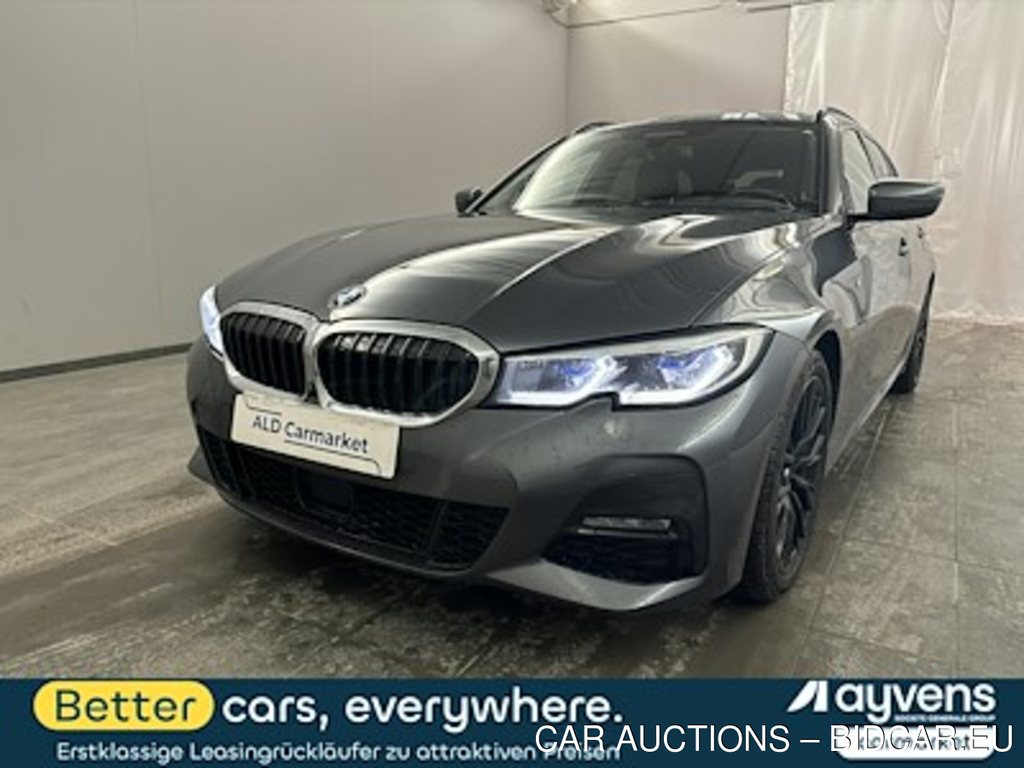 BMW 3er BMW 330i Touring Aut. M Sport Kombi, 5-turig, Automatik, 8-Gang