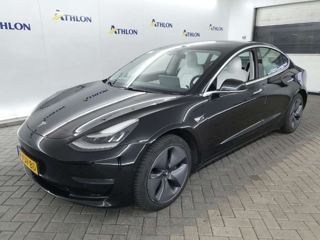 Tesla Model 3 LONG RANGE DUAL M. AWD 4D 350KW ATHLON EDITION, 2019