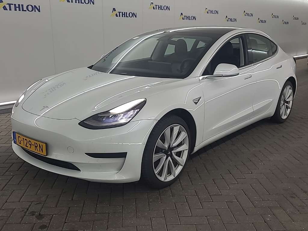 Tesla Model 3 STANDARD RANGE PLUS RWD 4D 211KW, 2019