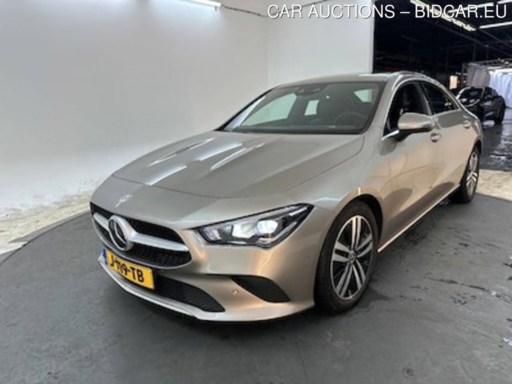 Mercedes-Benz CLA CLA 200 DCT Bus. Solution Luxury