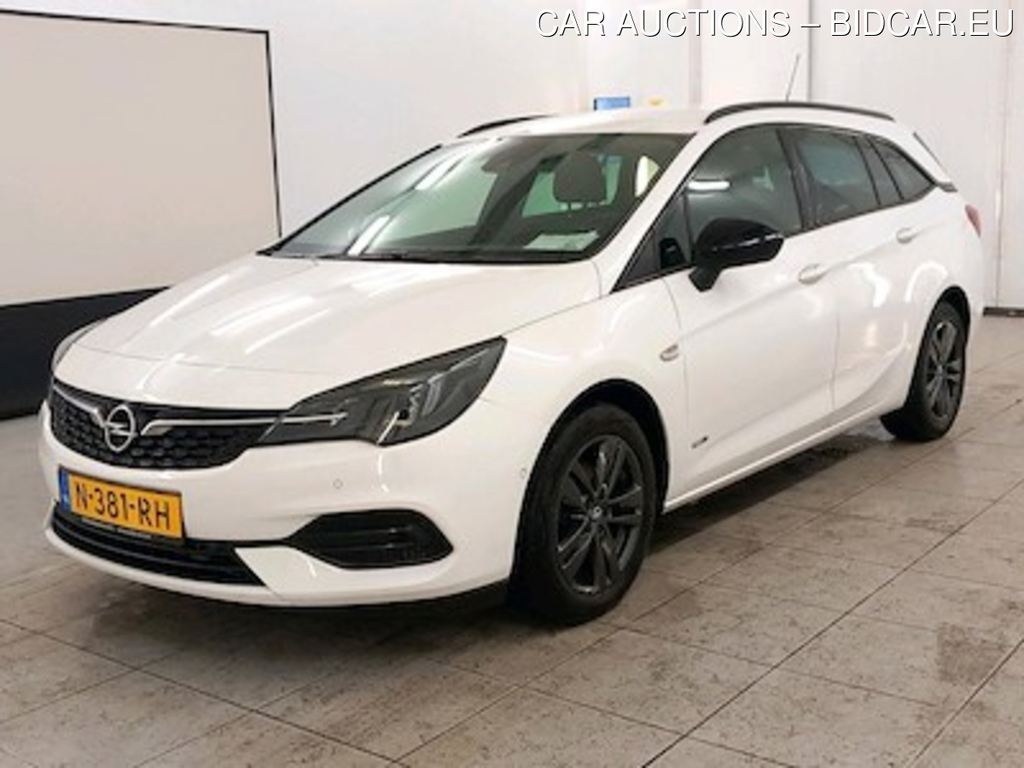 Opel Astra sports tourer 1.2 turbo 81kW Design &amp; Tech