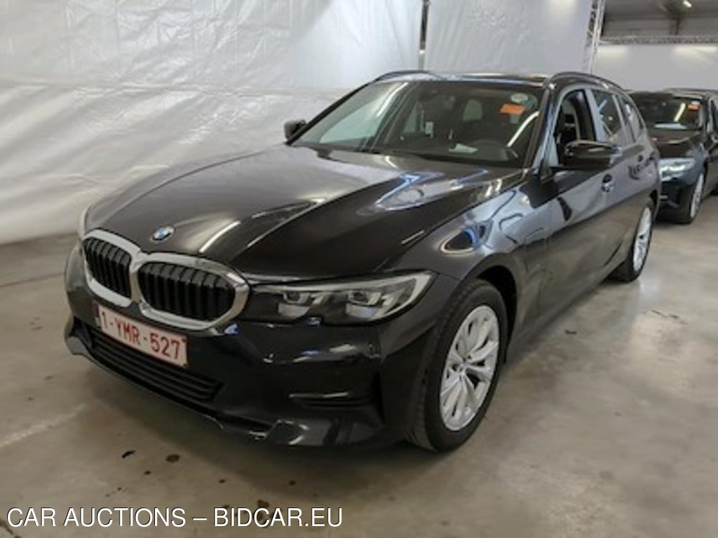 BMW 3 touring - 2019 330eA PHEV Business Plus