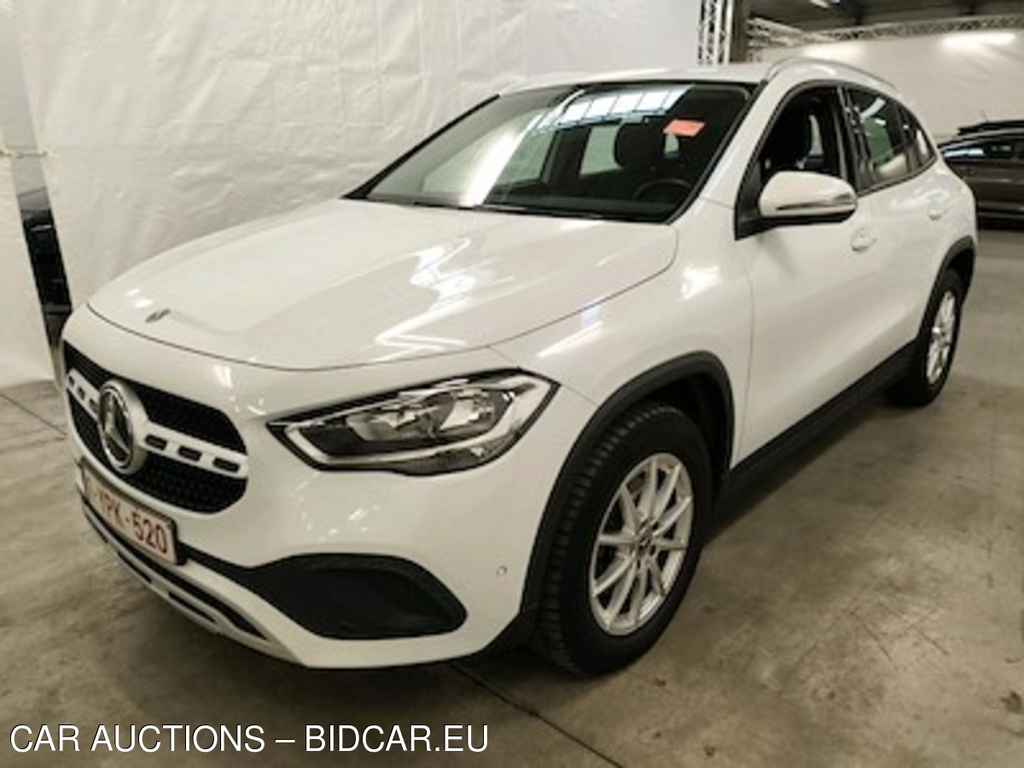 Mercedes-Benz GLA 2.0 GLA 180 D DCT BUSINESS SOLUTION