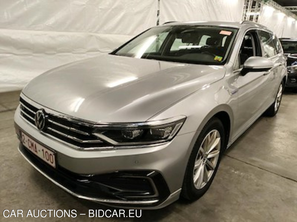 Volkswagen Passat variant 1.4 TSI MSQ VARIANT GTE BUSINESS