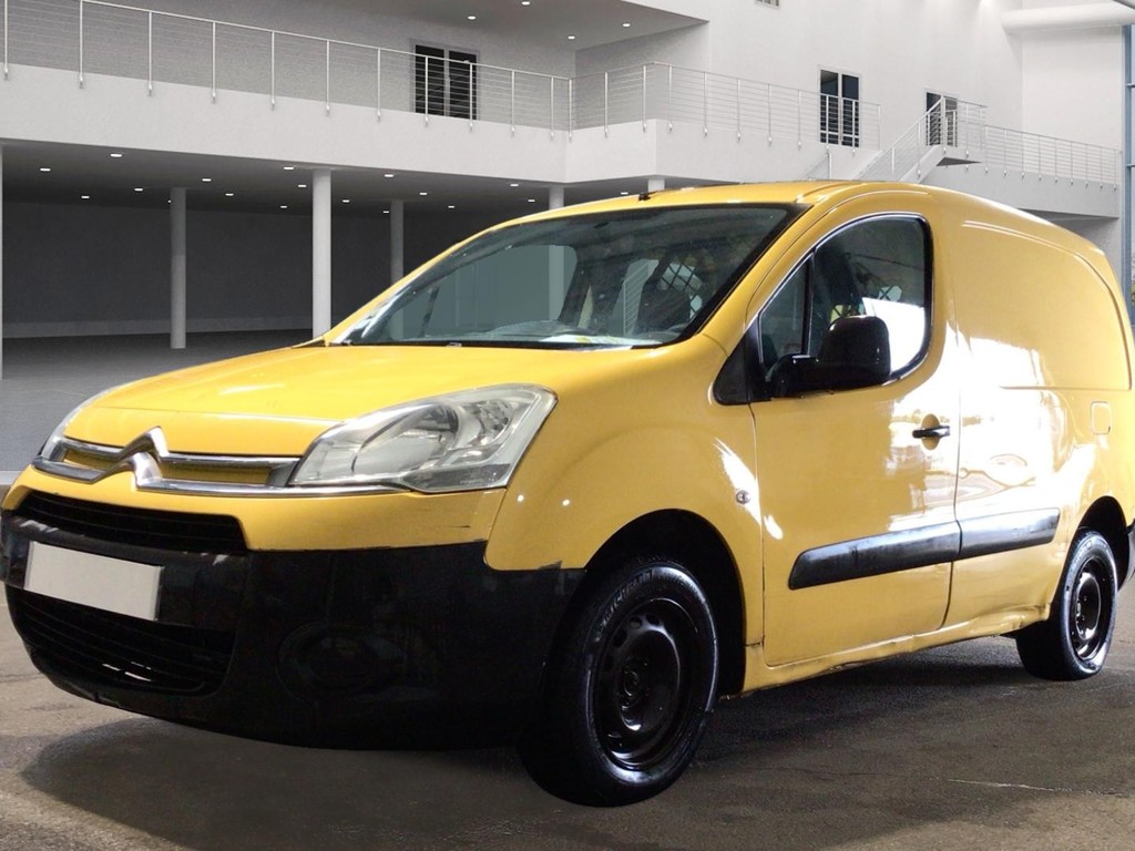 Citroen Berlingo fourgon 20 L1 HDI 75 FAP COURT 625 KG CONFORT, 2014
