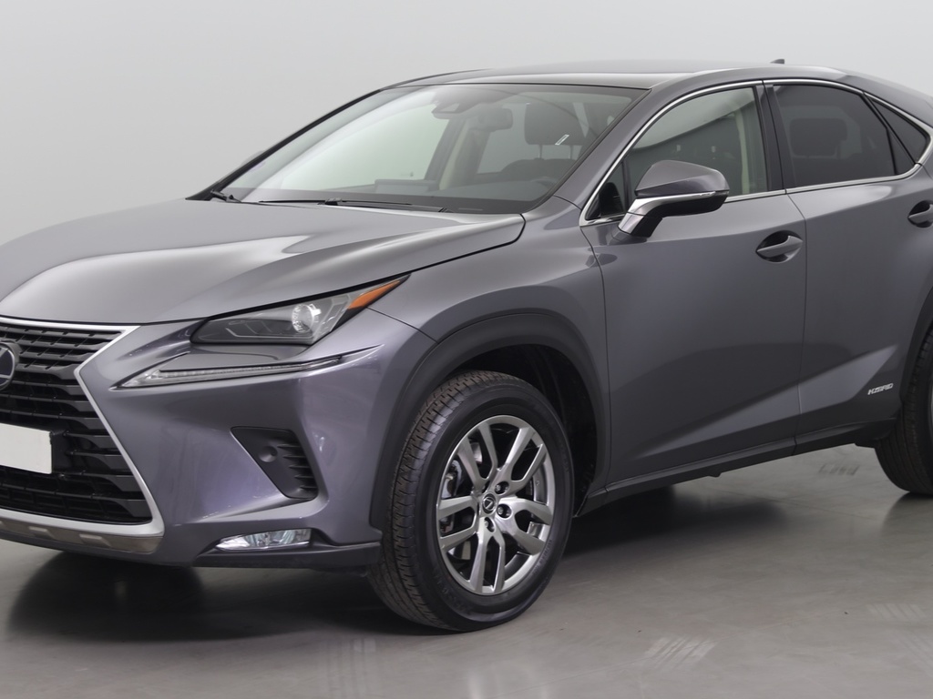 Lexus Nx 300h 4wd luxe 300H 4WD LUXE, 2020