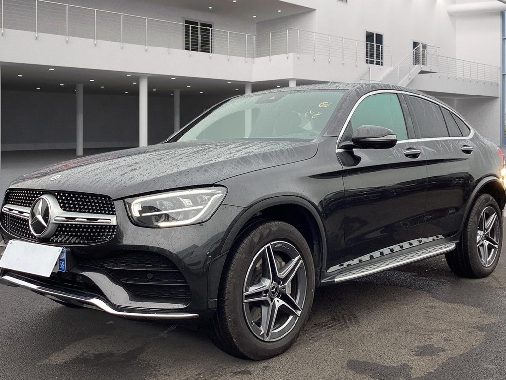 Mercedes-Benz Glc coupe 300 DE 9G-TRONIC 4MATIC AMG LINE, 2023