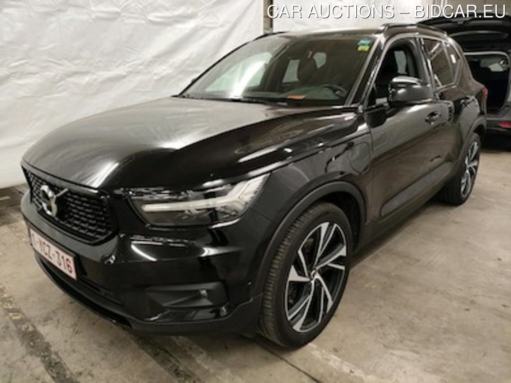 Volvo XC40 1.5 T5 TE PHEV R-Design DCT Intellisafe Pro Premium Audio Light Winter Xenium