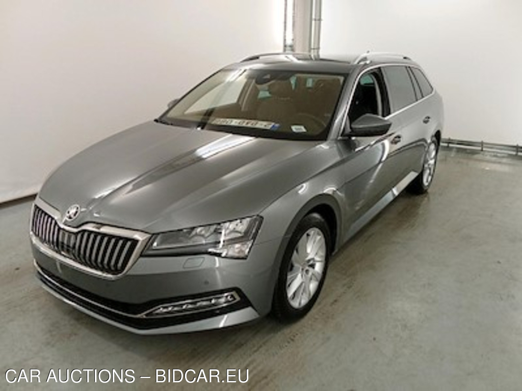 Skoda Superb combi 2.0 CRTDI 110KW DSG7 CLEVER+ PREMIUM