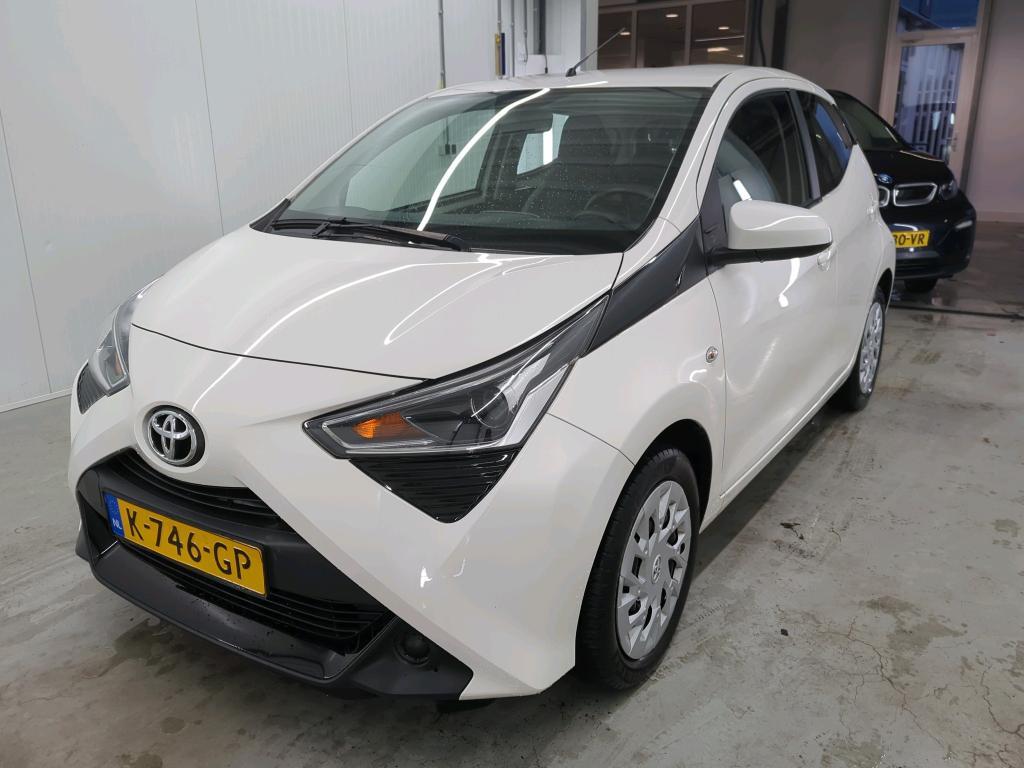 Toyota Aygo 1.0 VVT-i 53kW X-Play X-shift, 2020