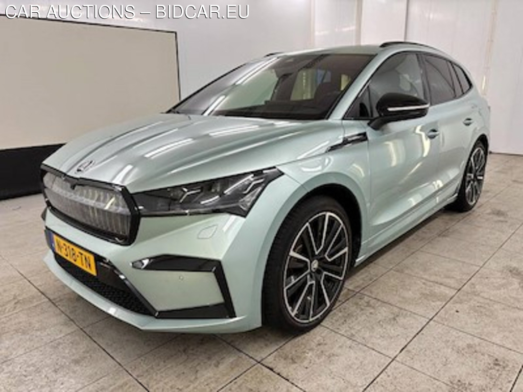 Skoda Enyaq IV 80 Founders Edition SILVER