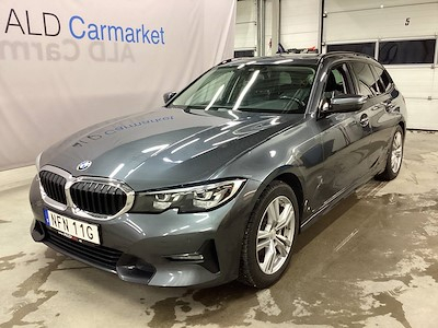 BMW 320d xdrive !CRACK IN WINDSCREEN! Sport Line, Navi, B-Kamera, Drag, Skinn/Tyg, Auto