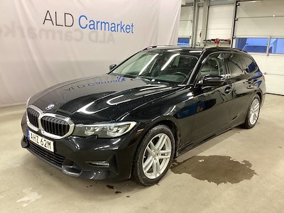 BMW 320d xdrive Spot Line, Navi, P-Varmare, Drag, PDC Fram&amp;Bak, Lane-Assist, Auto