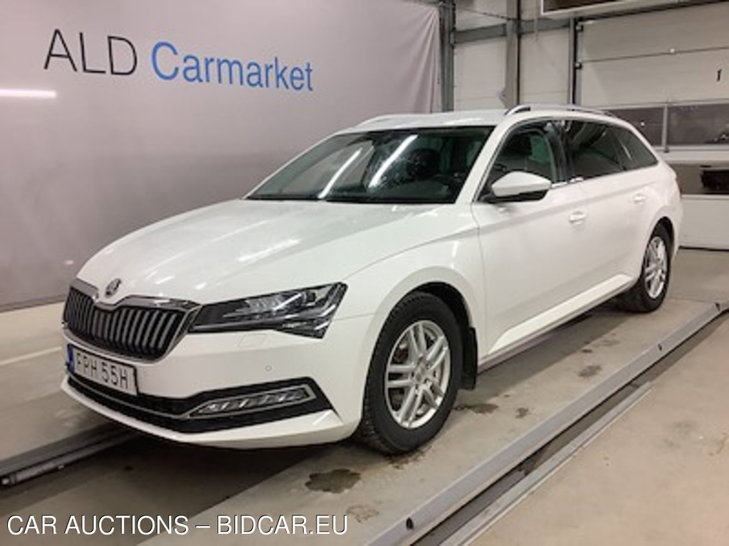 Skoda Superb 2.0 tdi 4x4 Business, Navi, P-Varmare, B-Kamera, Drag, Skinn, Auto