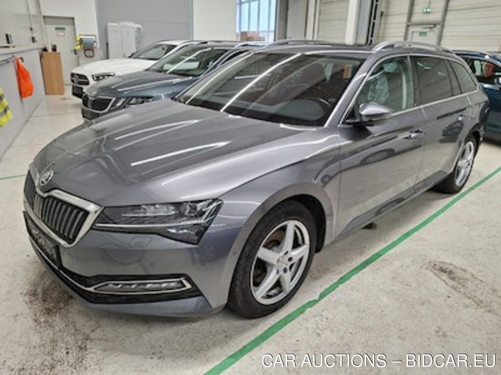 Skoda SUPERB 150 Ps Tdi Style 7-Gang Dsg Combi 110KW