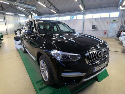 BMW X3 xDrive 30e X-Line Skinn/Tyg Auto